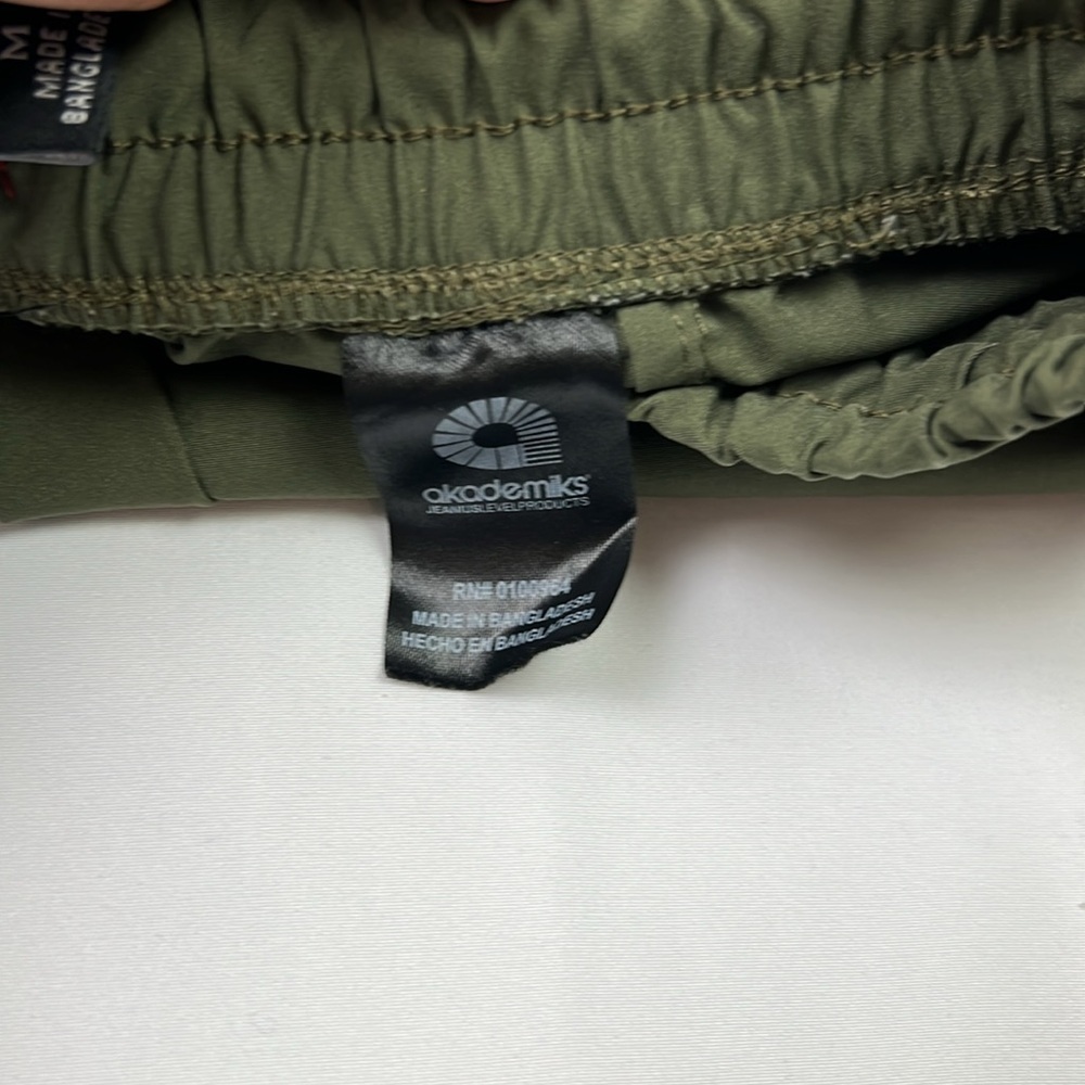 Akademiks Men Medium Olive Green Cargo Jogger Pockets‎ Pant Drawstring Tie Waist - Picture 5 of 9